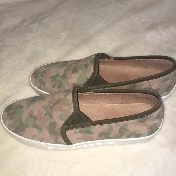 Joie camouflage Slip On Sneaker Sz: 39.5 - New - Picture 2 of 7